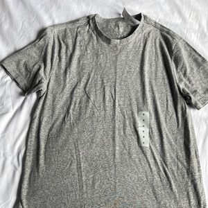 Old Navy Men’s T-shirt